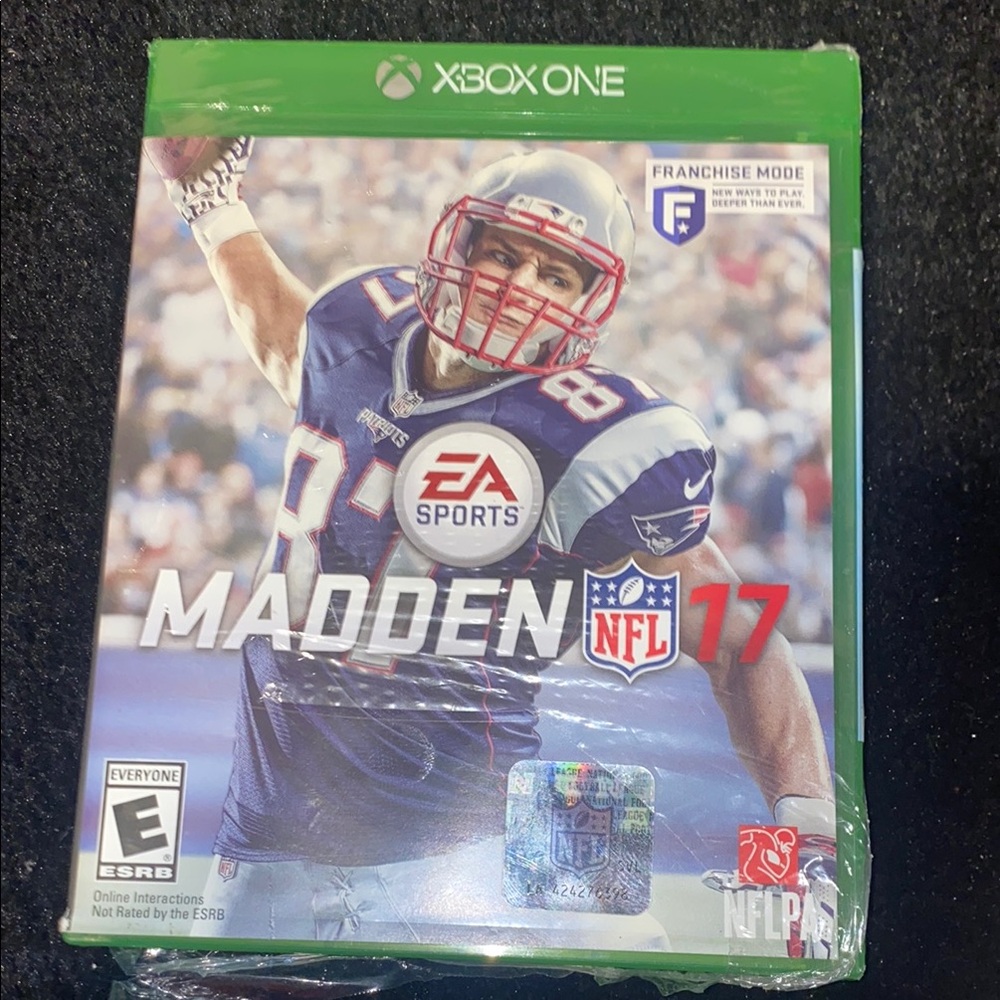 Madden NFL Xbox One Game Green and Blue‎